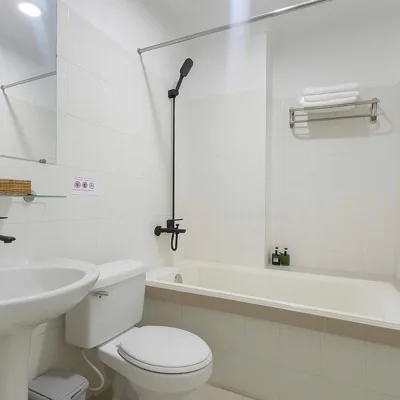 Bùi Viện K&T Hotel – Foto’s 4
